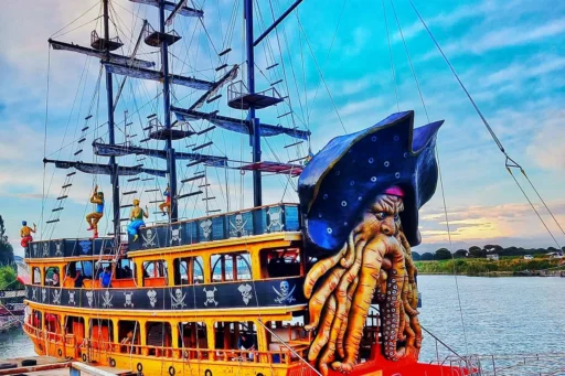 Alternative view of Belek Pirate Boat Tour